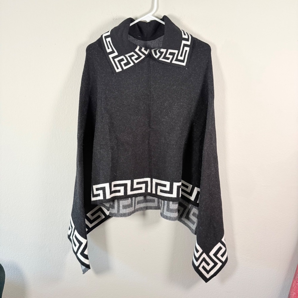 Givenchy Cashmere Silk Greek Key Knit Poncho Black White Made in Italy